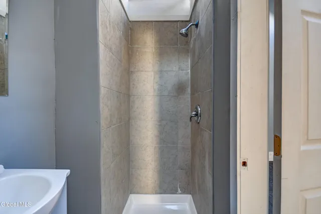 $224,900 | 39 Cayadutta Street, Johnstown, NY 12095