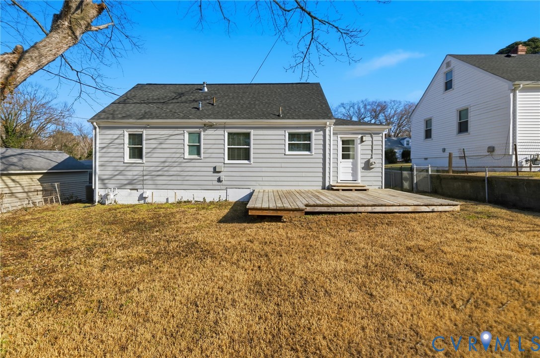 5009 Regent Road Richmond, VA 23230 - Photo 22 of 22 Rear view of property featuring a deck and a shing