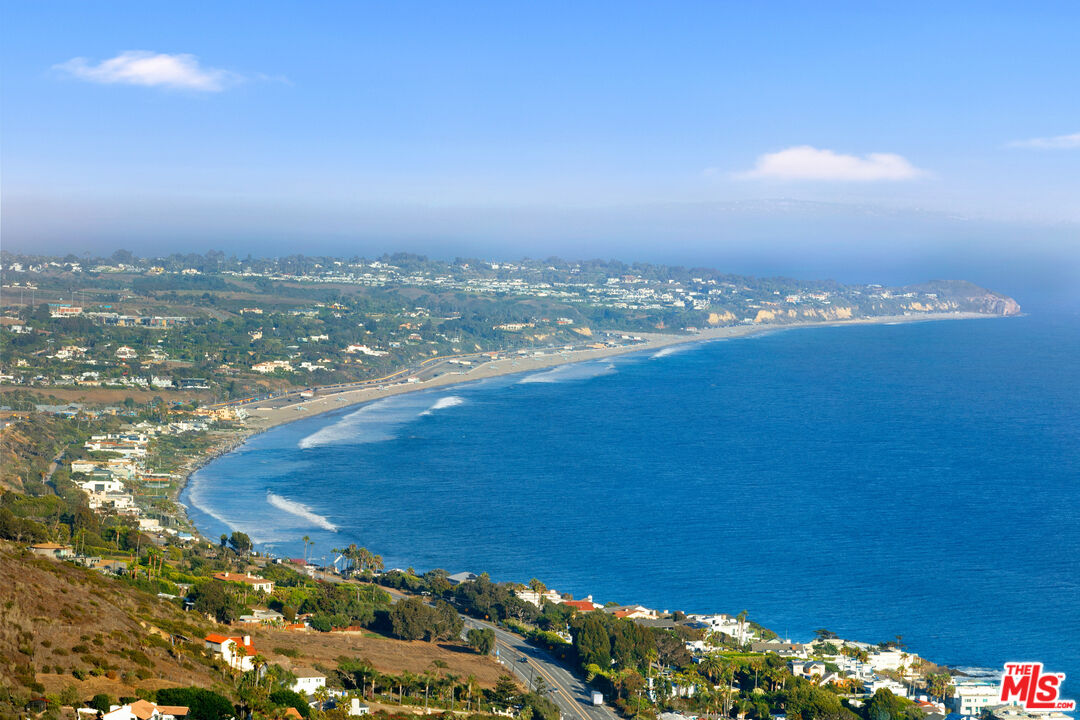 4140 Encinal Canyon Road Malibu, CA 90265 - Photo 26 of 31