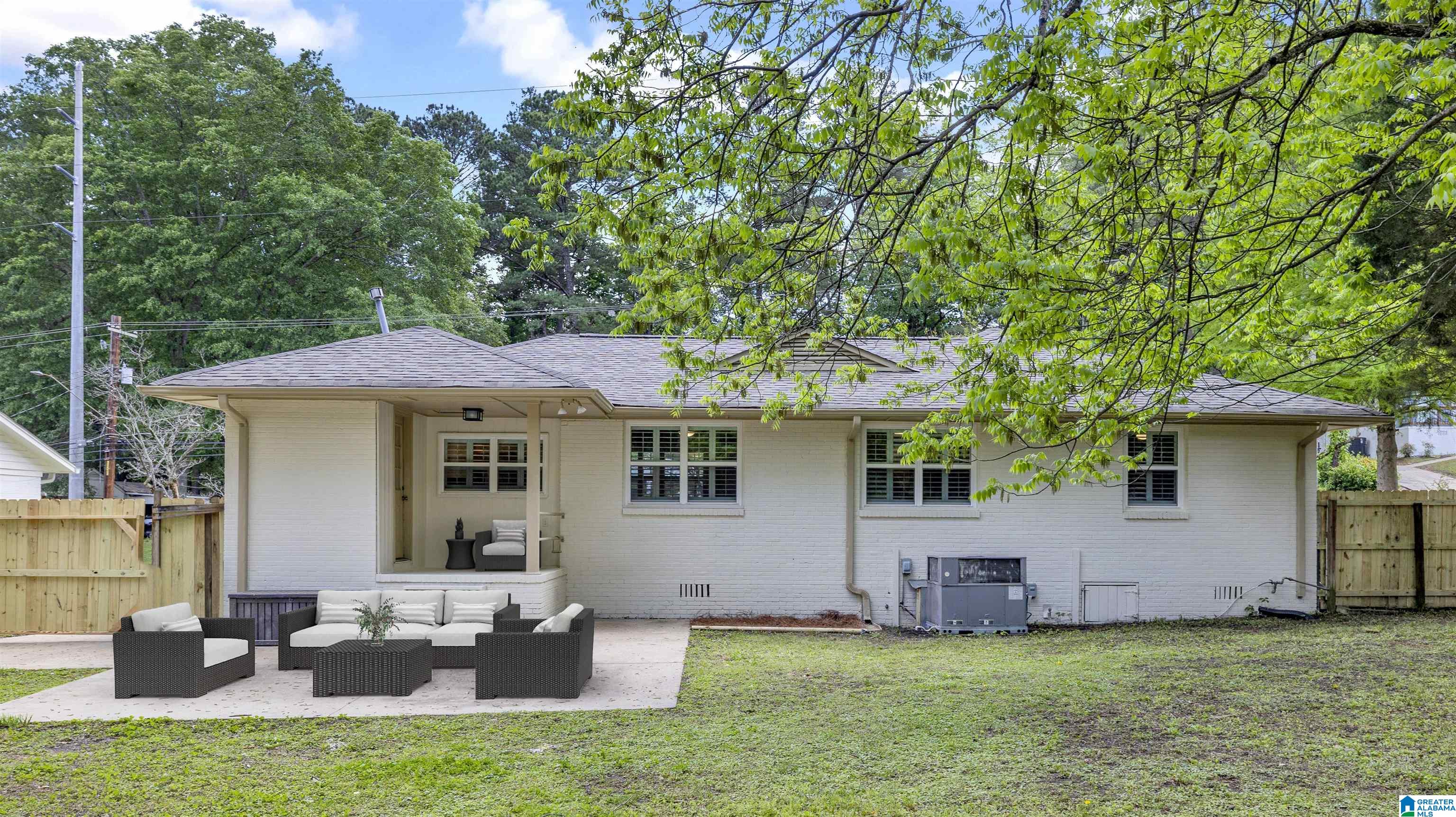 1620 Cresthill Road Birmingham, AL 35213 - Photo 12 of 32