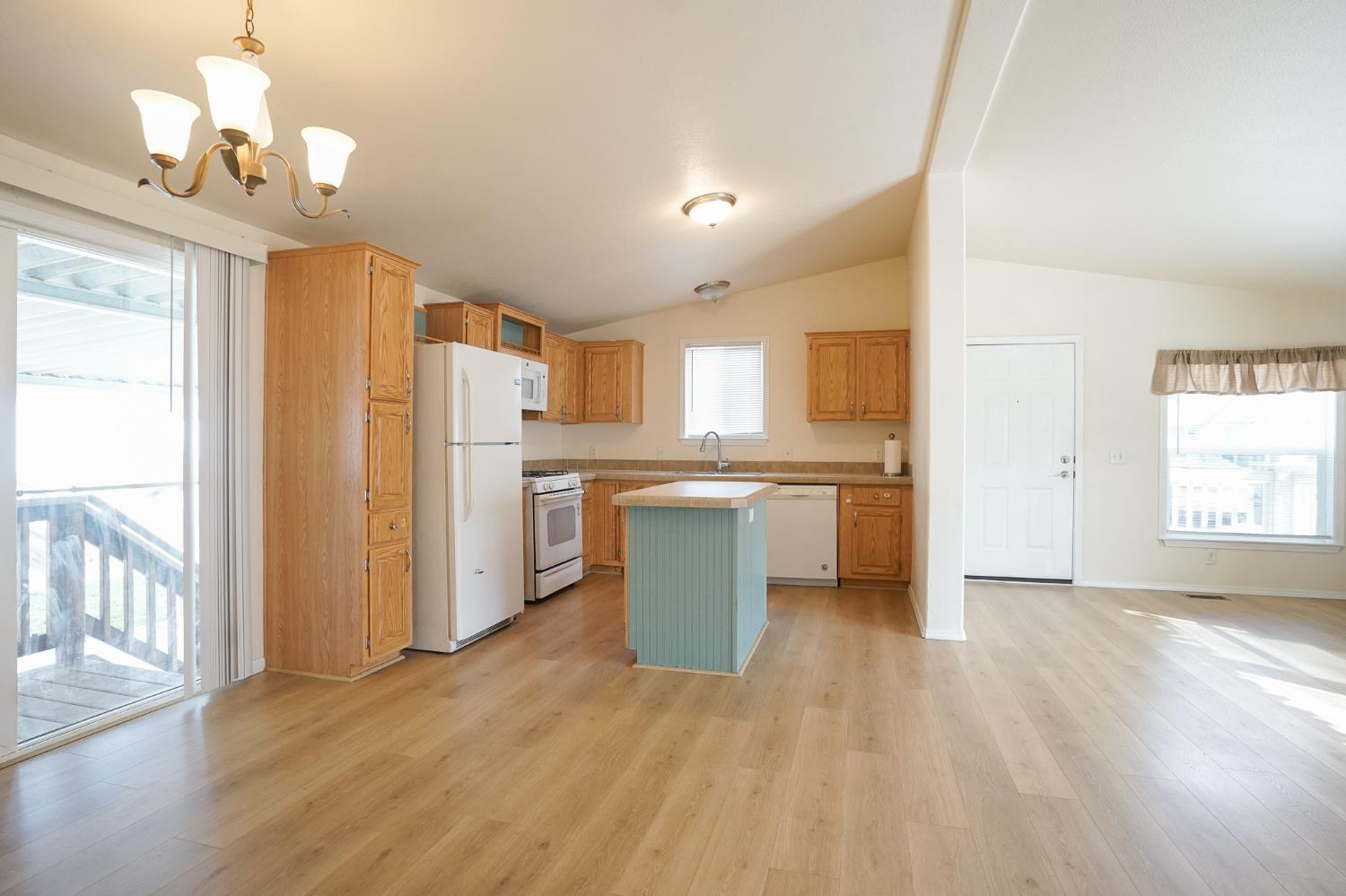 1400 West Marlette Street, Unit 98 Ione, CA 95640 - Photo 7 of 24