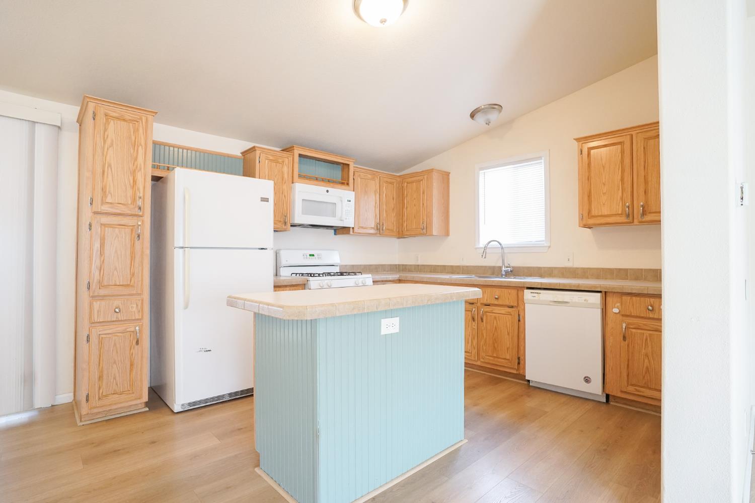 1400 West Marlette Street, Unit 98 Ione, CA 95640 - Photo 8 of 24