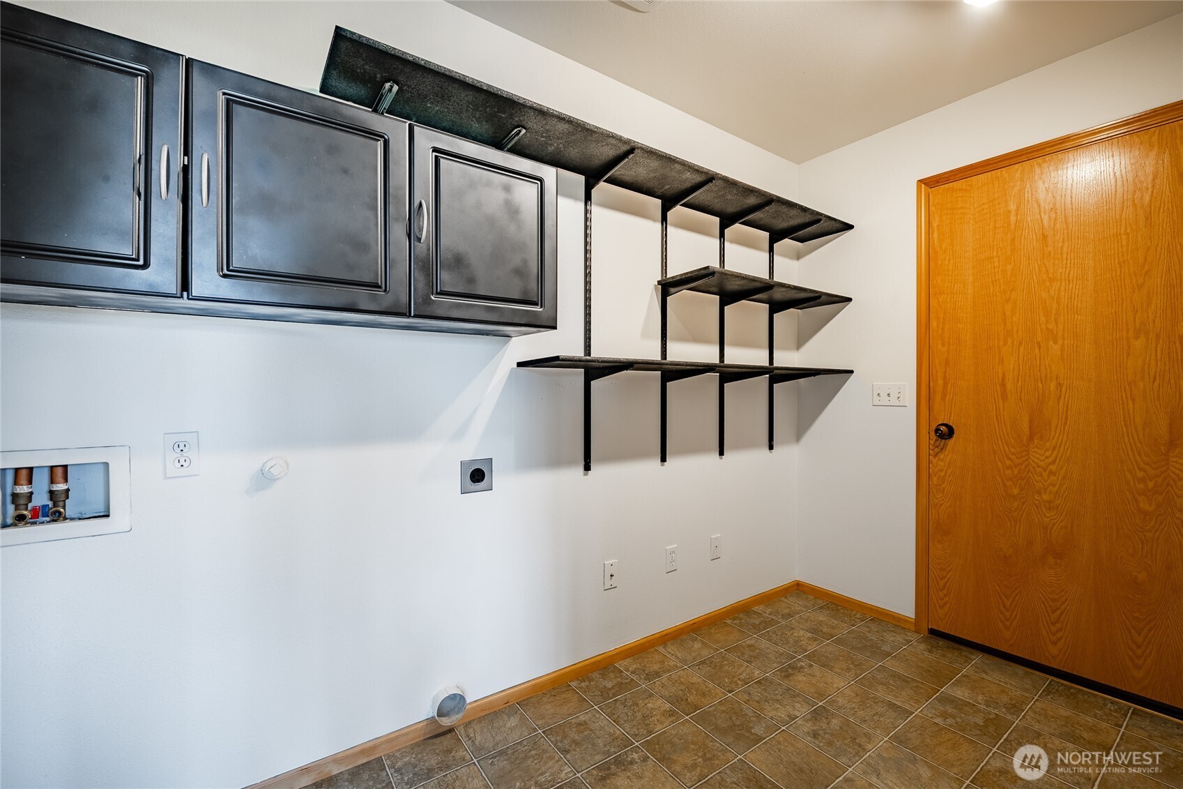 8867 Vinup Road Lynden, WA 98264 - Photo 12 of 40 Gallery Image 12