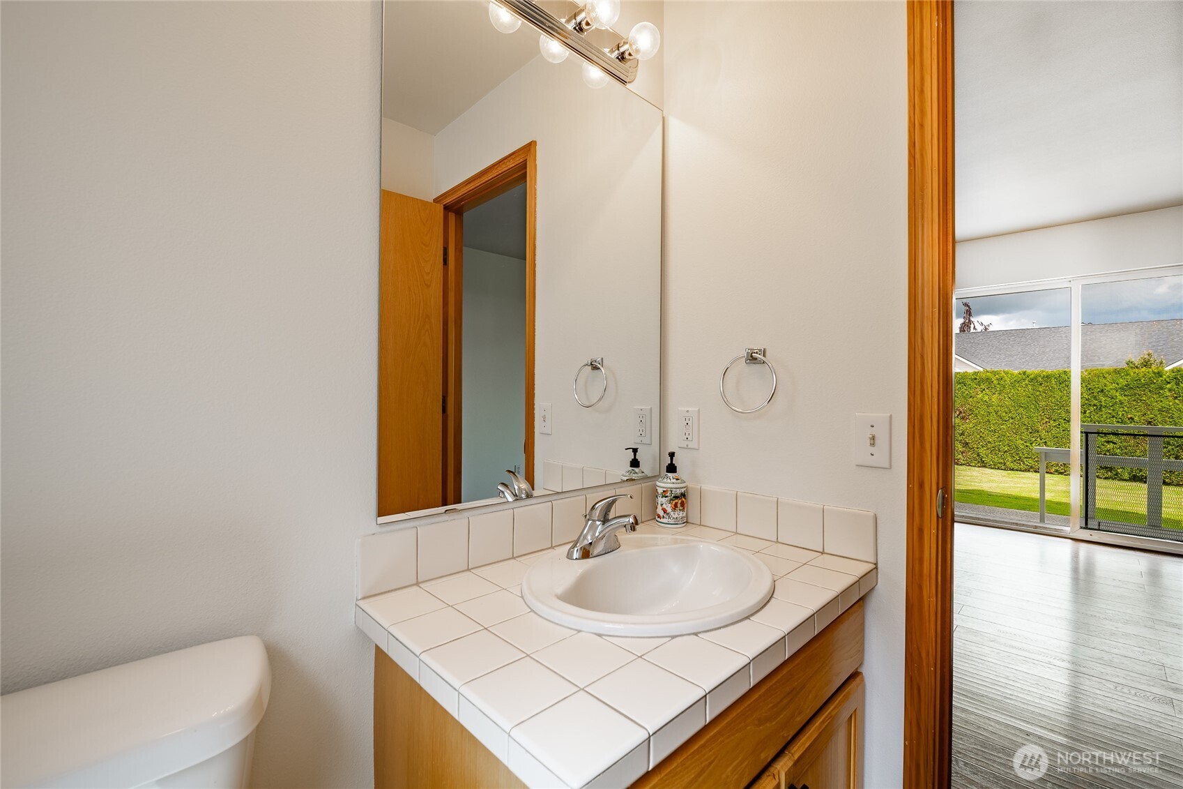 8867 Vinup Road Lynden, WA 98264 - Photo 13 of 40 Gallery Image 13