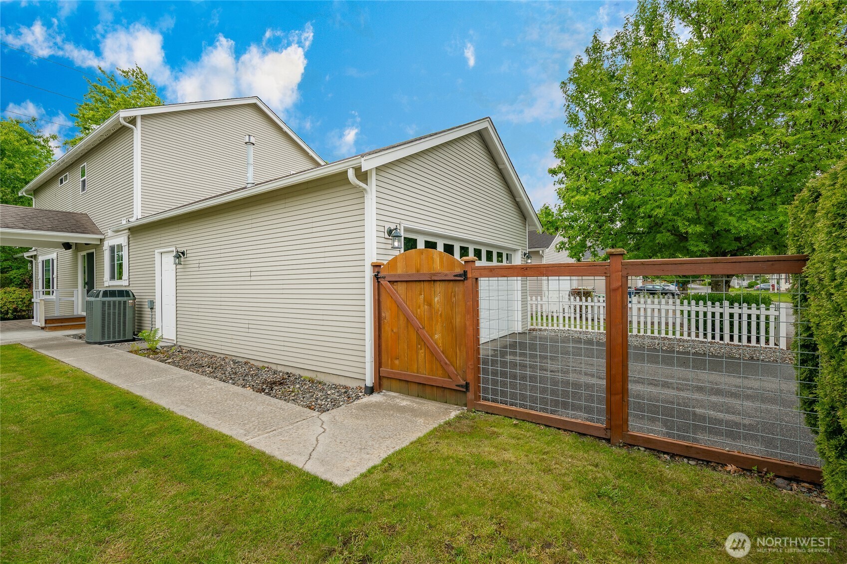 8867 Vinup Road Lynden, WA 98264 - Photo 39 of 40 Gallery Image 39