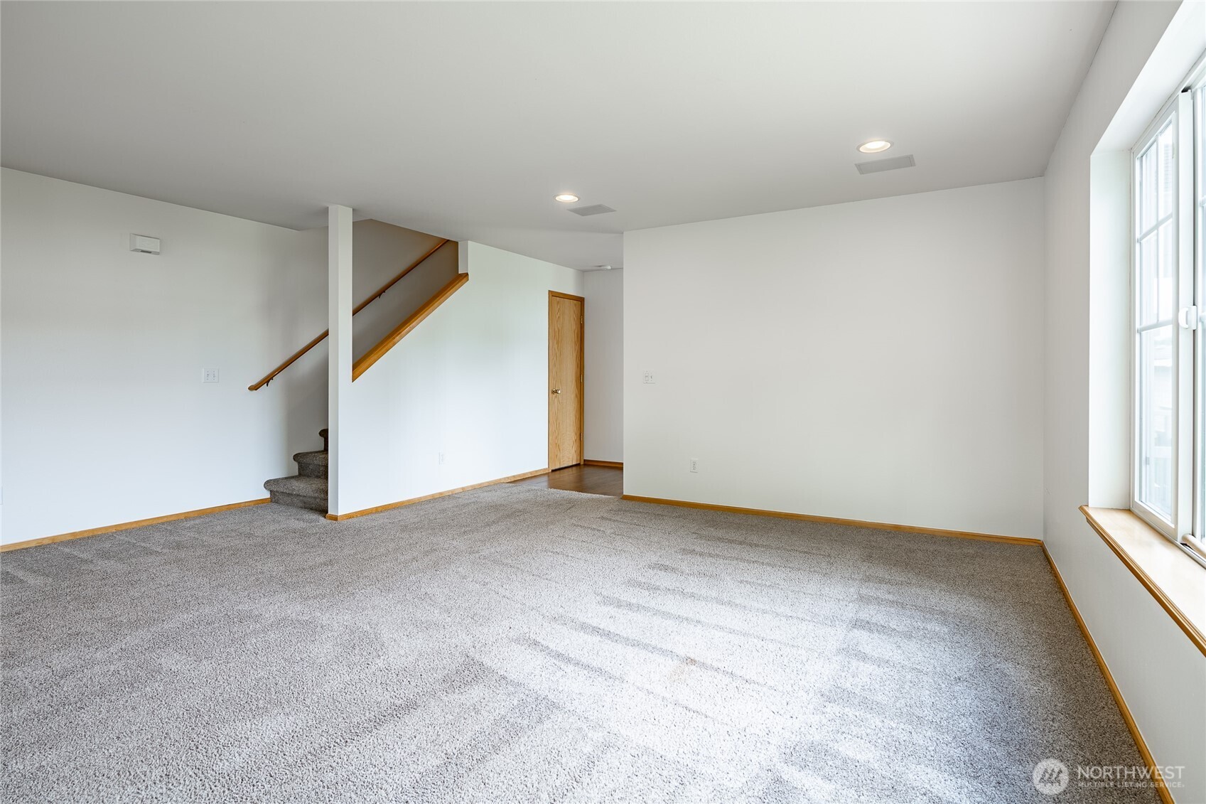 8867 Vinup Road Lynden, WA 98264 - Photo 4 of 40 Gallery Image 4