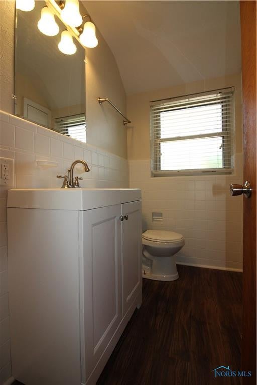 3835 Grantley Road Toledo, OH 43613 - Photo 11 of 28 Gallery Image 11