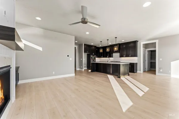 $699,900 | 8081 Tandy Cove Street, Middleton, ID 83644