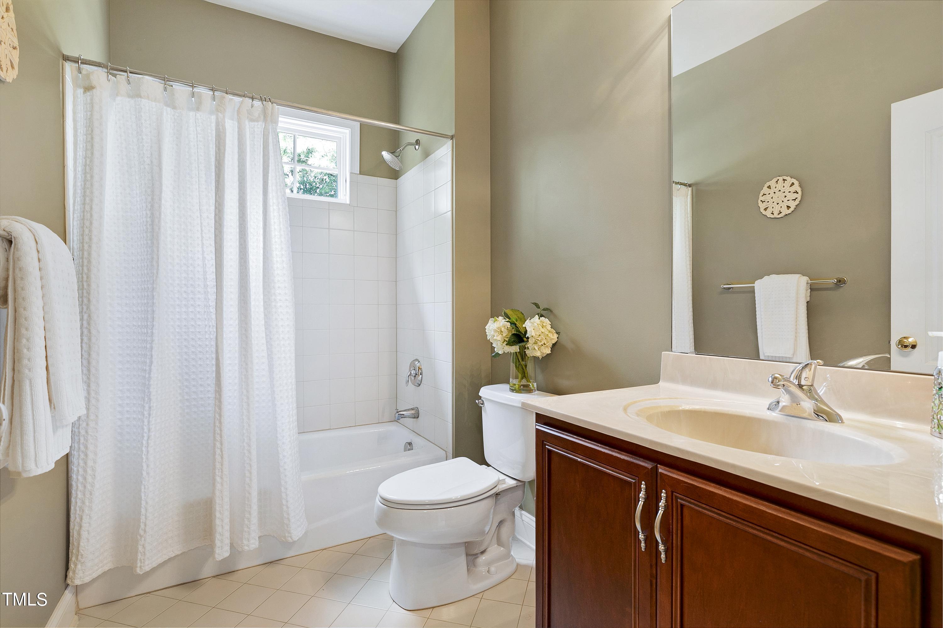 4729 Fielding Drive Raleigh, NC 27606 - Photo 32 of 50 38-Scene-38