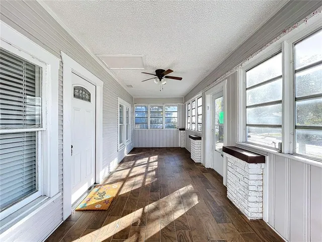 a view of an entryway