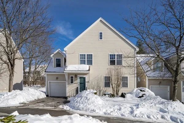$799,900 | 5 Samantha Way, Unit 5, Acton, MA 01720