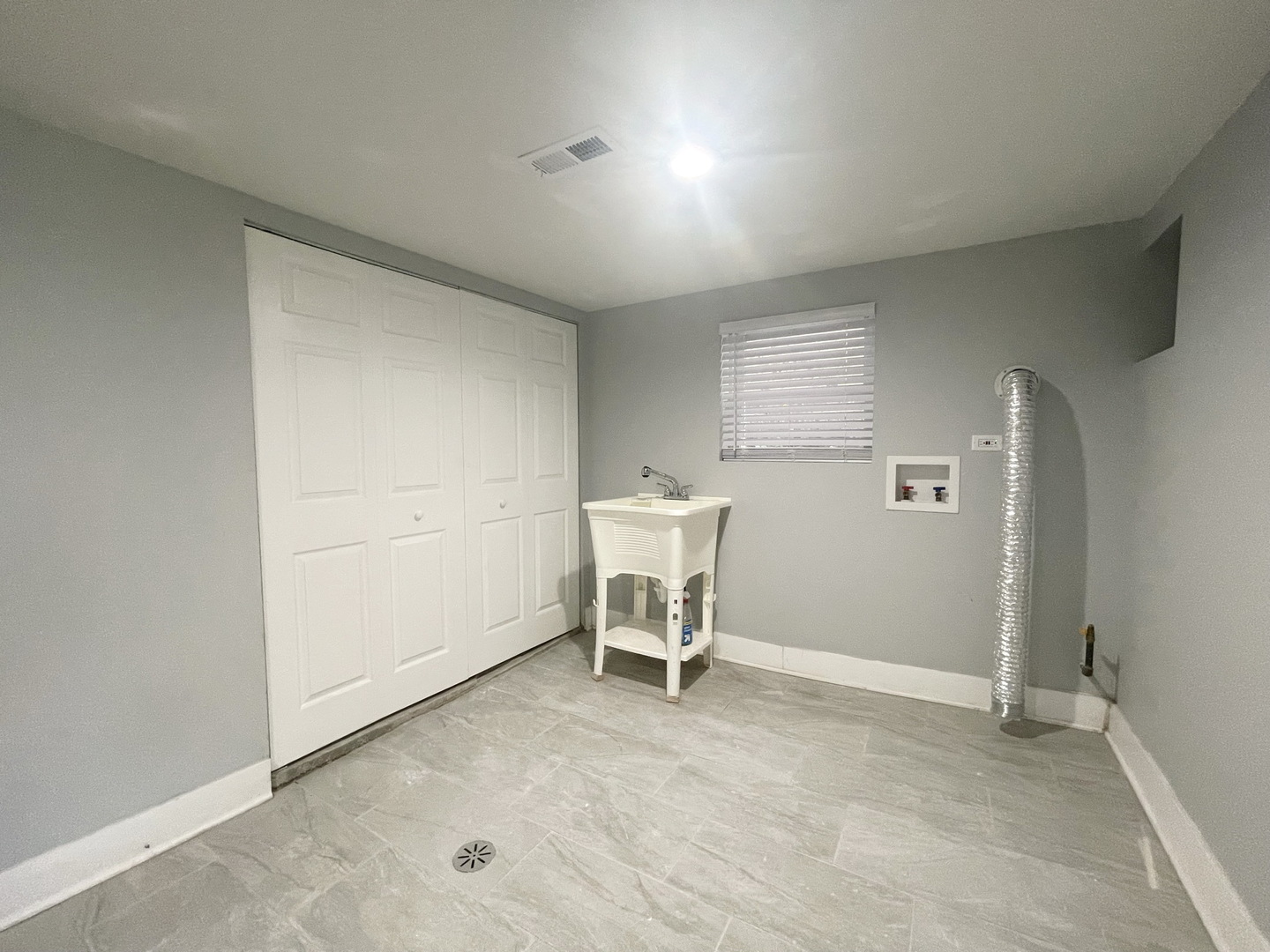 4435 West Thomas Street, Unit 1 Chicago, IL 60651 - Photo 10 of 11 a view of a livingroom with chairs