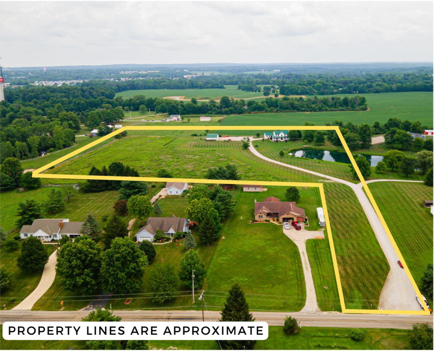 5520 Clover Valley Road Johnstown, OH 43031 - Photo 2 of 20 a858a274-bb9f-4926-a61b-0712e15f56ad