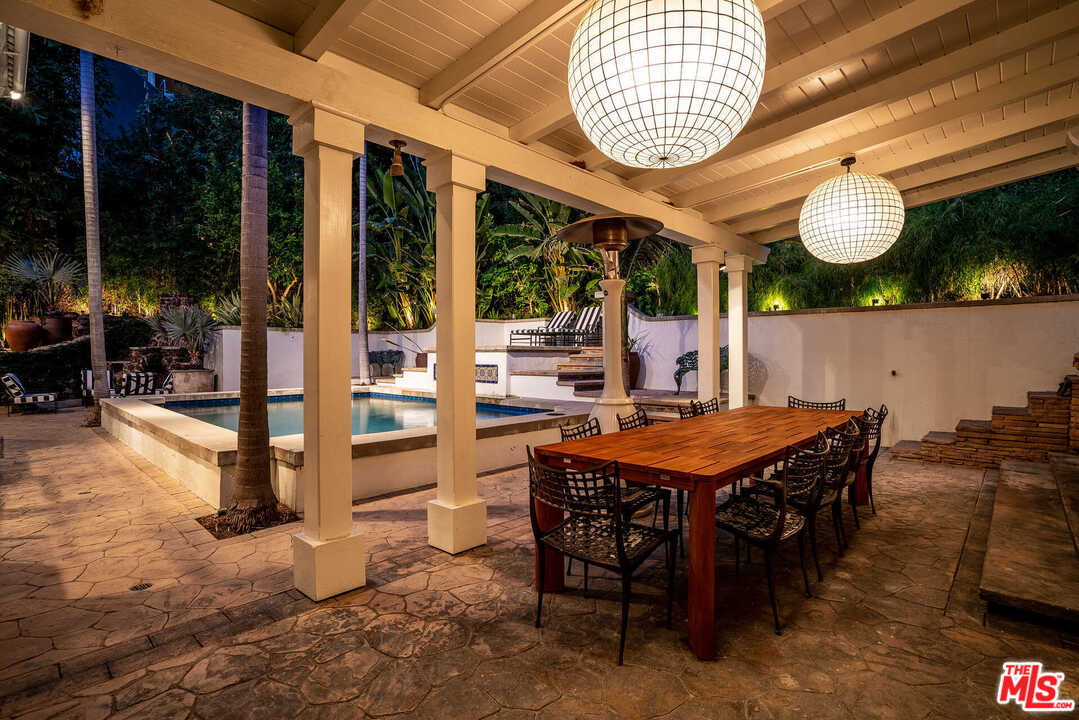 1643 Queens Road Los Angeles, CA 90069 - Photo 36 of 38 Gallery Image 36