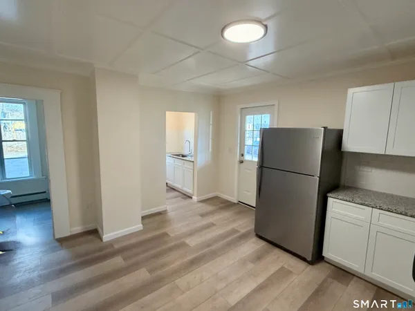 $1,450 | 690 Main Street, Unit 1, Torrington, CT 06790