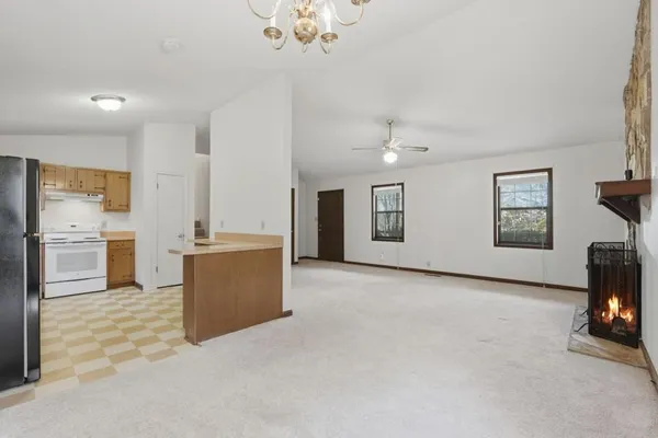 $2,100 | 6040 Austin Drive Southwest, Mableton, GA 30126