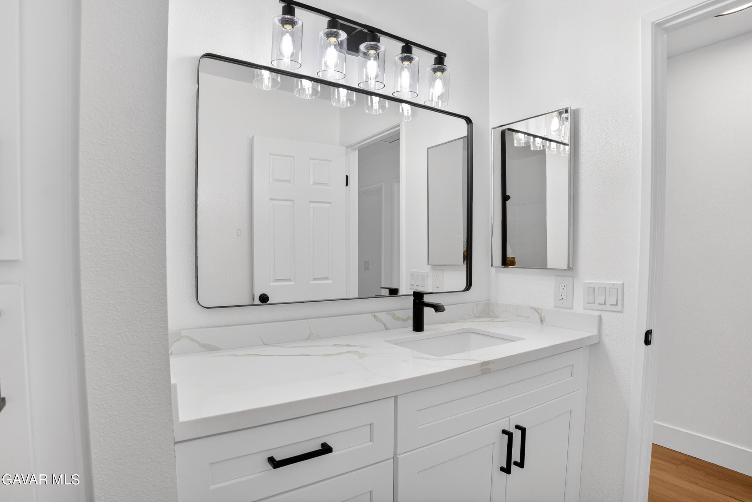 44746 Ranchwood Avenue Lancaster, CA 93536 - Photo 15 of 27 DSC_0030