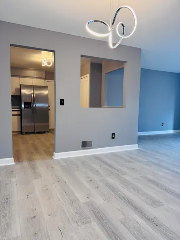 $2,050 | 6660 Maple Lakes Drive, West Bloomfield, MI 48322