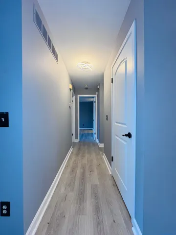 $2,050 | 6660 Maple Lakes Drive, West Bloomfield, MI 48322