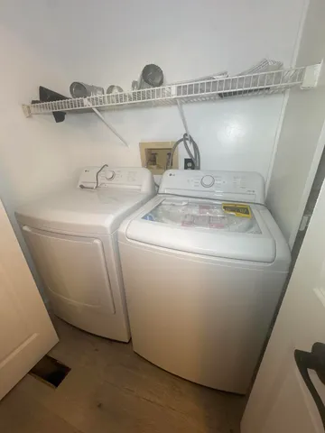 $2,050 | 6660 Maple Lakes Drive, West Bloomfield, MI 48322