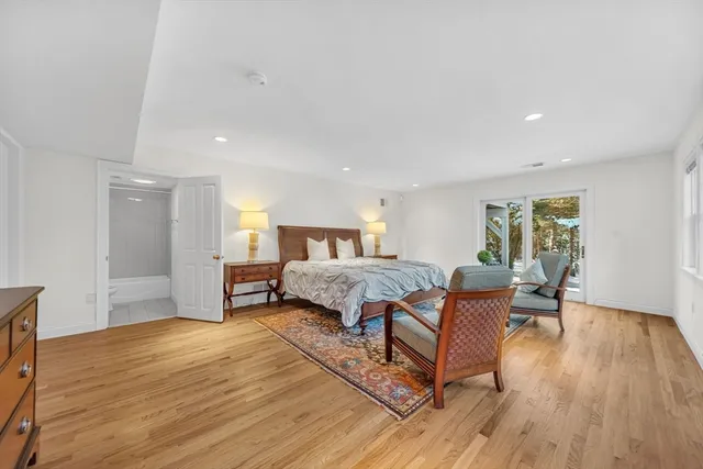 $2,590,000 | 1 Clock Tower Drive, Wellesley, MA 02481