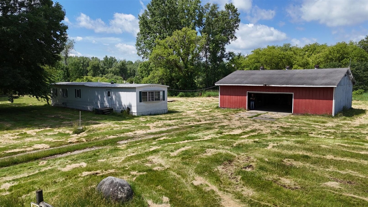 9500 North Meridian Road Pleasant Lake, MI 49272 - Photo 32 of 61