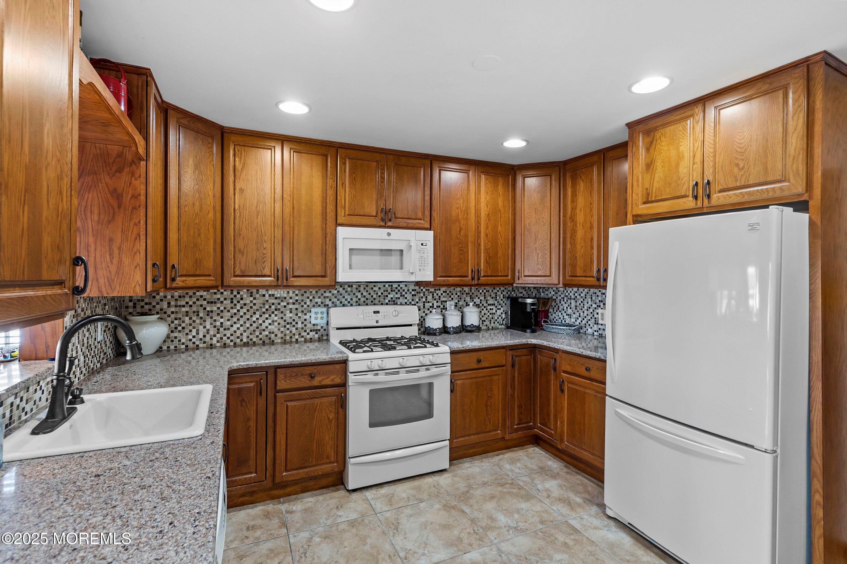 106 Seagoin Road Brick, NJ 08723 - Photo 12 of 53 13-Kitchen 1B