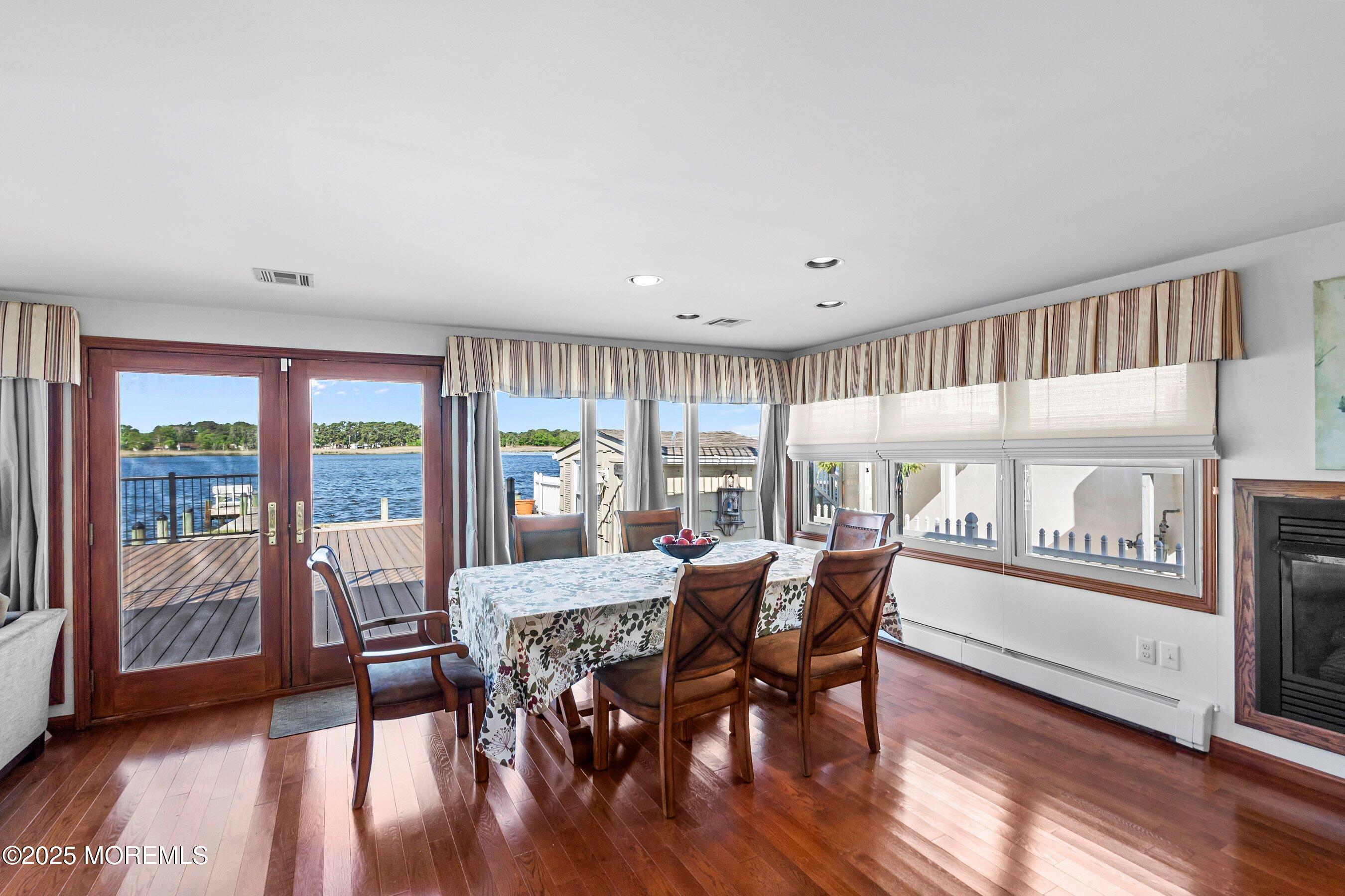 106 Seagoin Road Brick, NJ 08723 - Photo 17 of 53 16-Dining 1A
