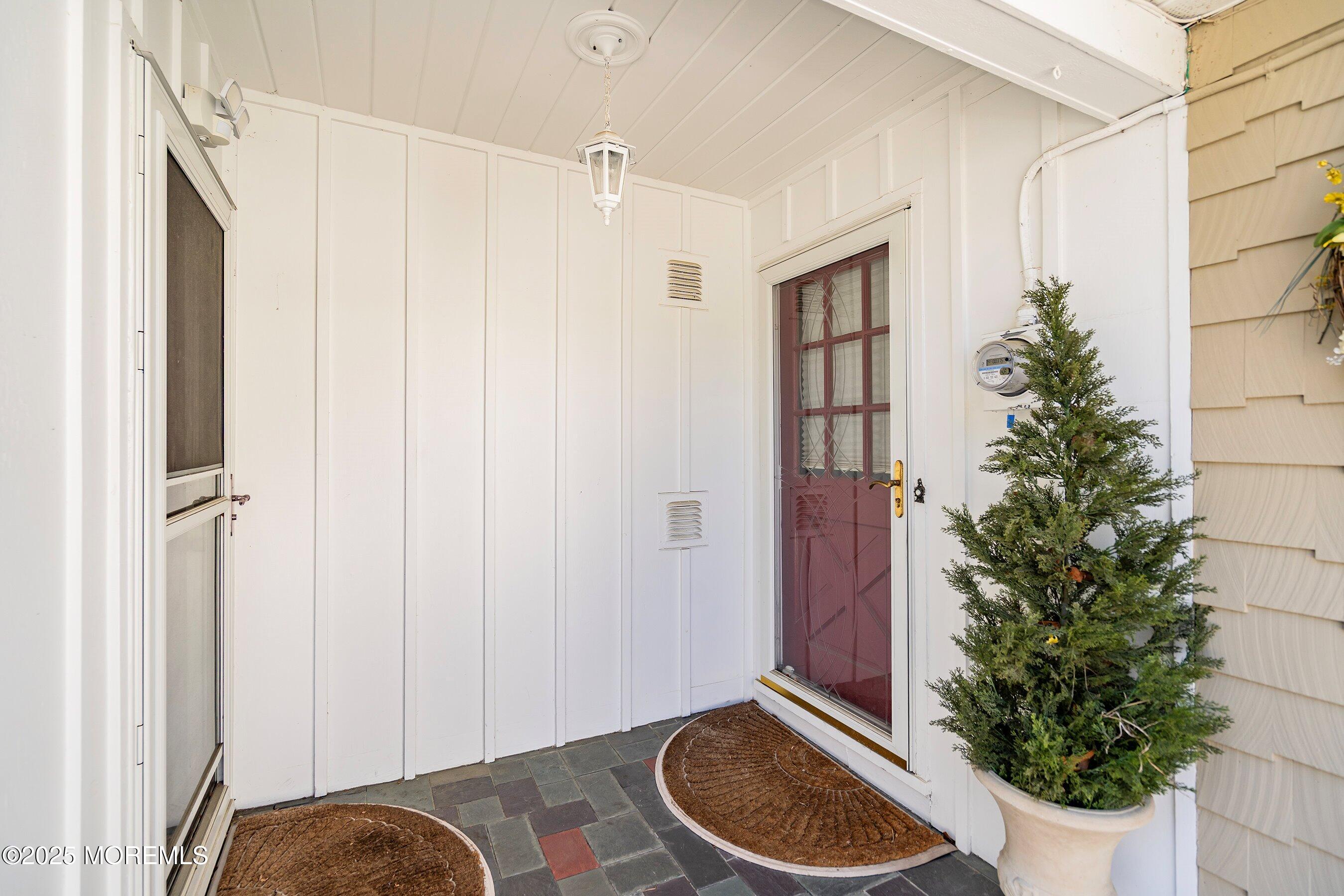 106 Seagoin Road Brick, NJ 08723 - Photo 4 of 53 05-Front Entrance