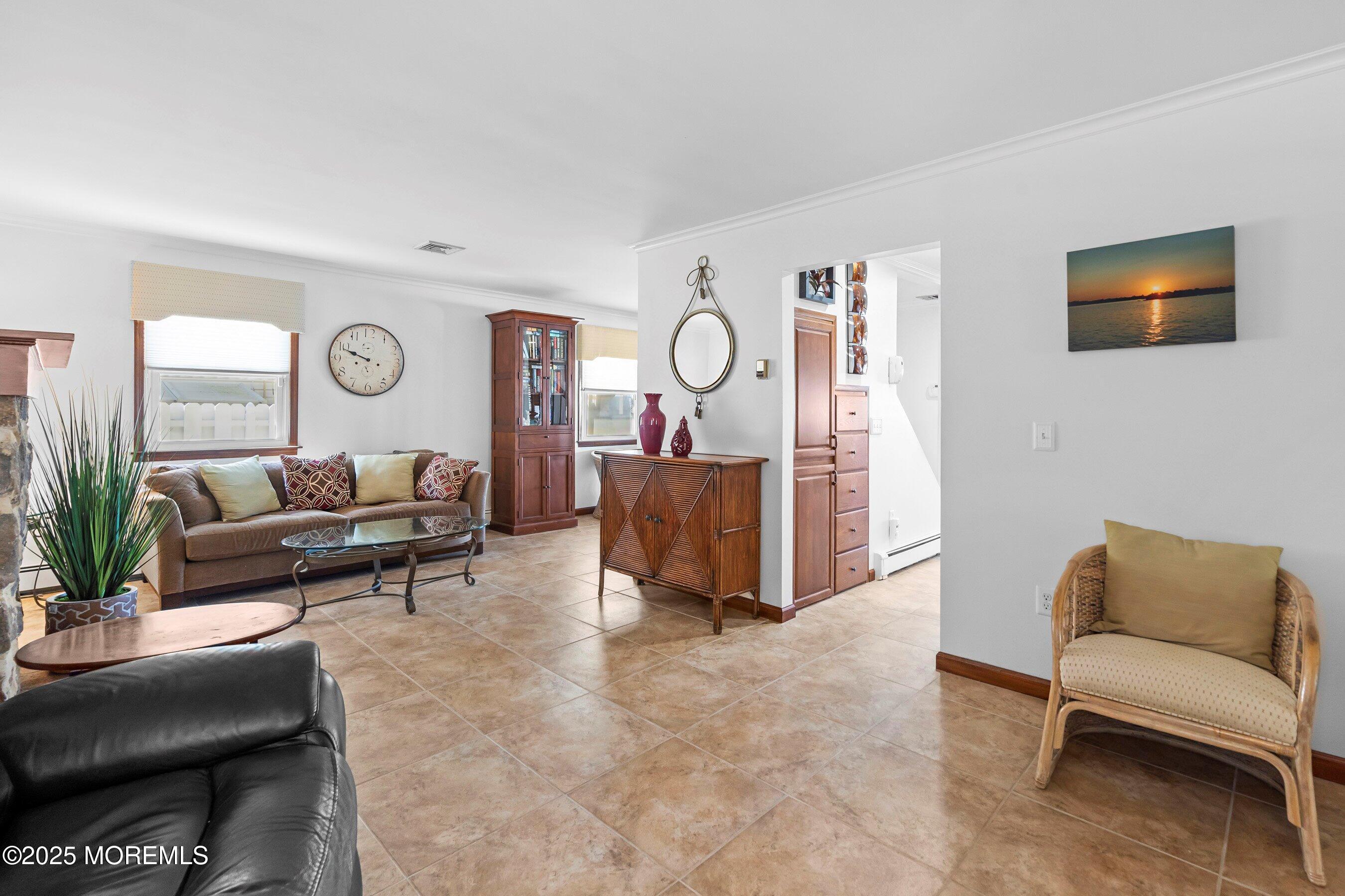 106 Seagoin Road Brick, NJ 08723 - Photo 7 of 53 07-Living 1B