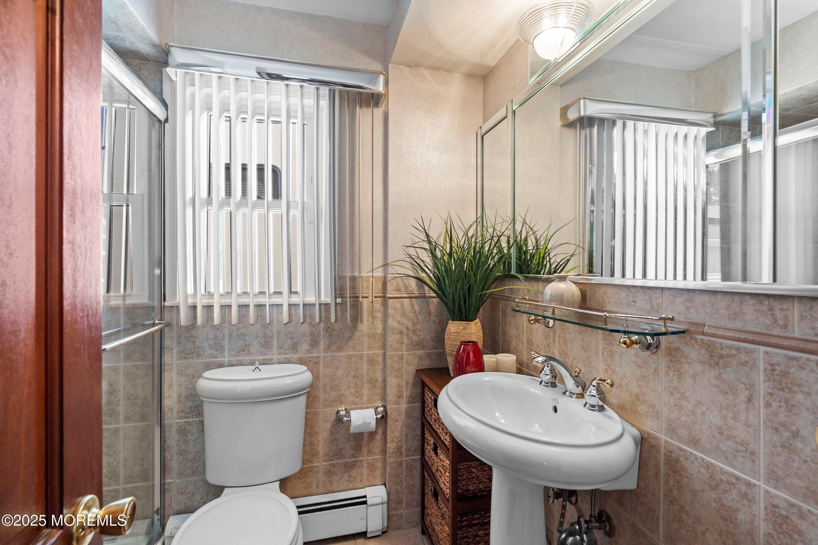 106 Seagoin Road Brick, NJ 08723 - Photo 10 of 53 25-Bath 1
