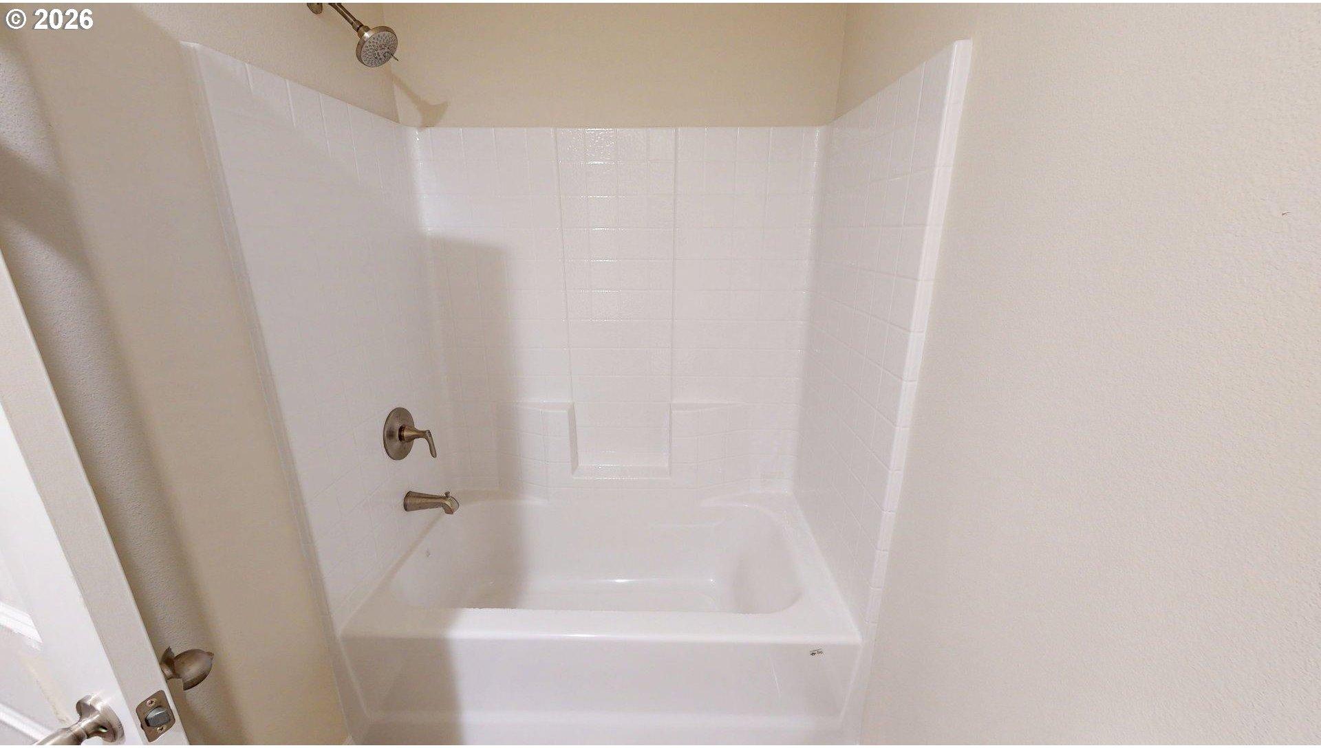 95691 Saunders Creek Road, Unit 29 Gold Beach, OR 97444 - Photo 16 of 18 Bathroom