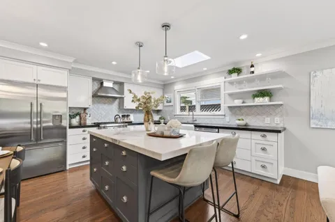 $1,685,000 | 10 Wayne Court, Redwood City, CA 94063