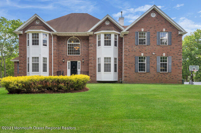 27 Paint Island Spring Rd