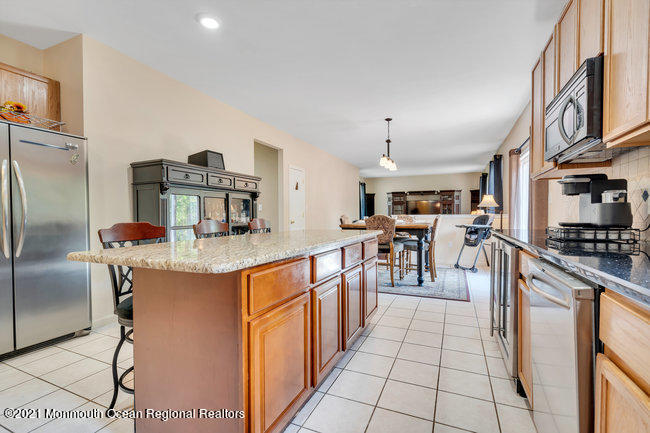 27 Paint Island Spring Road Millstone Township, NJ 08510 - Photo 14 of 38 Kitchen