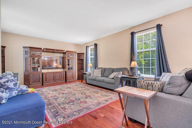 27 Paint Island Spring Road Millstone Township, NJ 08510 - Photo 15 of 38 Family Room