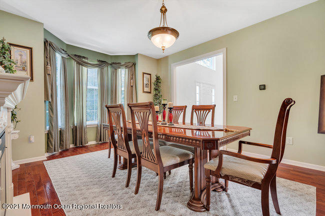 27 Paint Island Spring Road Millstone Township, NJ 08510 - Photo 9 of 38 Dining Room