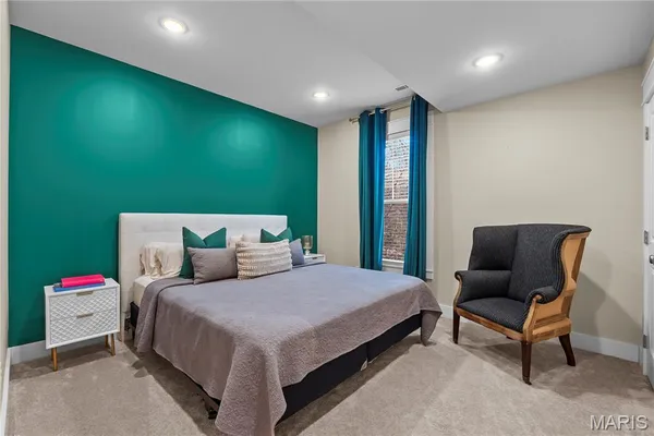 $586,900 | 327 Main Street, Cape Girardeau, MO 63701