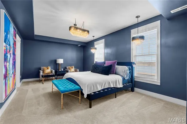 $586,900 | 327 Main Street, Cape Girardeau, MO 63701