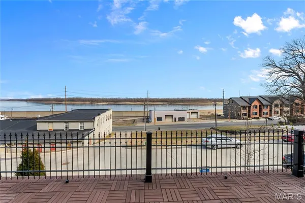 $586,900 | 327 Main Street, Cape Girardeau, MO 63701