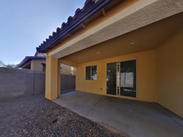 $2,399 | 2638 East Danbury Road, Phoenix, AZ 85032