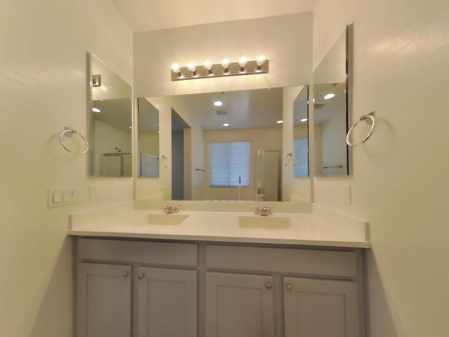 2638 East Danbury Road Phoenix, AZ 85032 - Photo 8 of 18 Photo #8