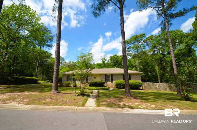 2528 Woodland Road Mobile, AL 36693 - Photo 2 of 19