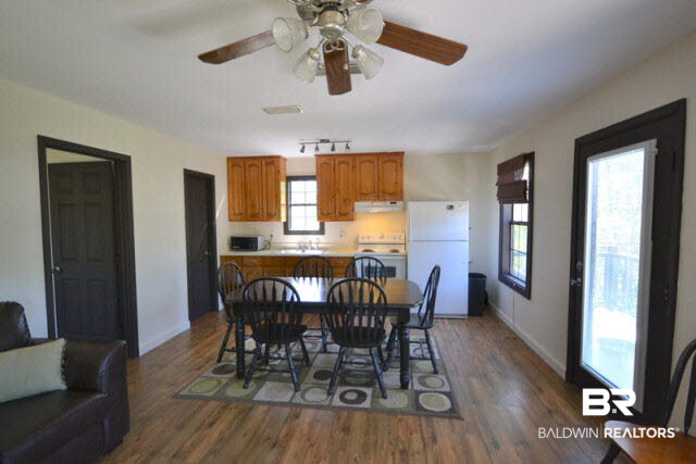 4370 Downey Drive Mobile, AL 36619 - Photo 21 of 36 Guest House Kitchen