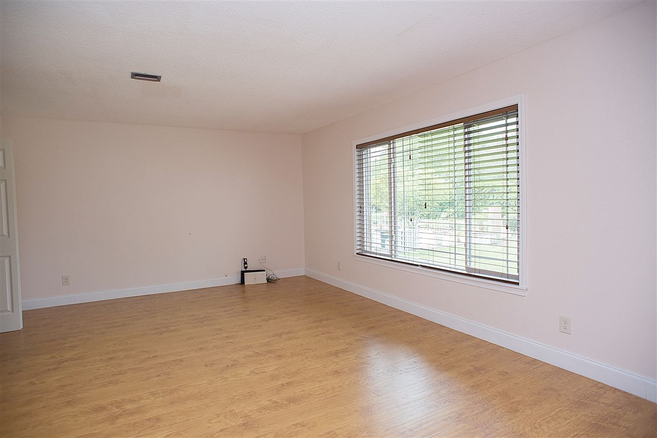 503 Royal Road St. Augustine, FL 32086 - Photo 4 of 34 a view of an empty room with a window
