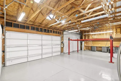 a view of a garage