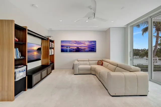 $14,995,000 | 6900 Southeast Harbor Circle, Stuart, FL 34996