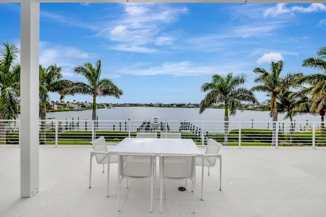 $14,995,000 | 6900 Southeast Harbor Circle, Stuart, FL 34996