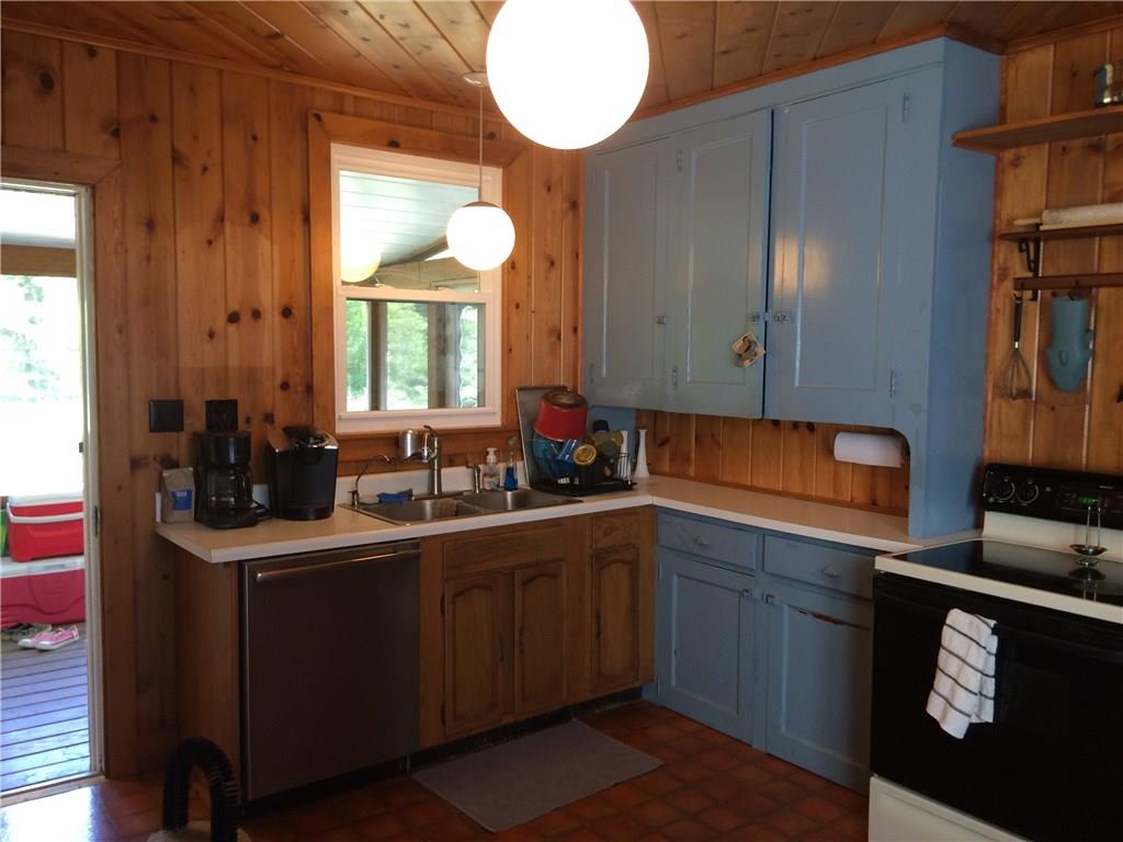 746 Franklin Road Slippery Rock, PA 16057 - Photo 7 of 25 Kitchen