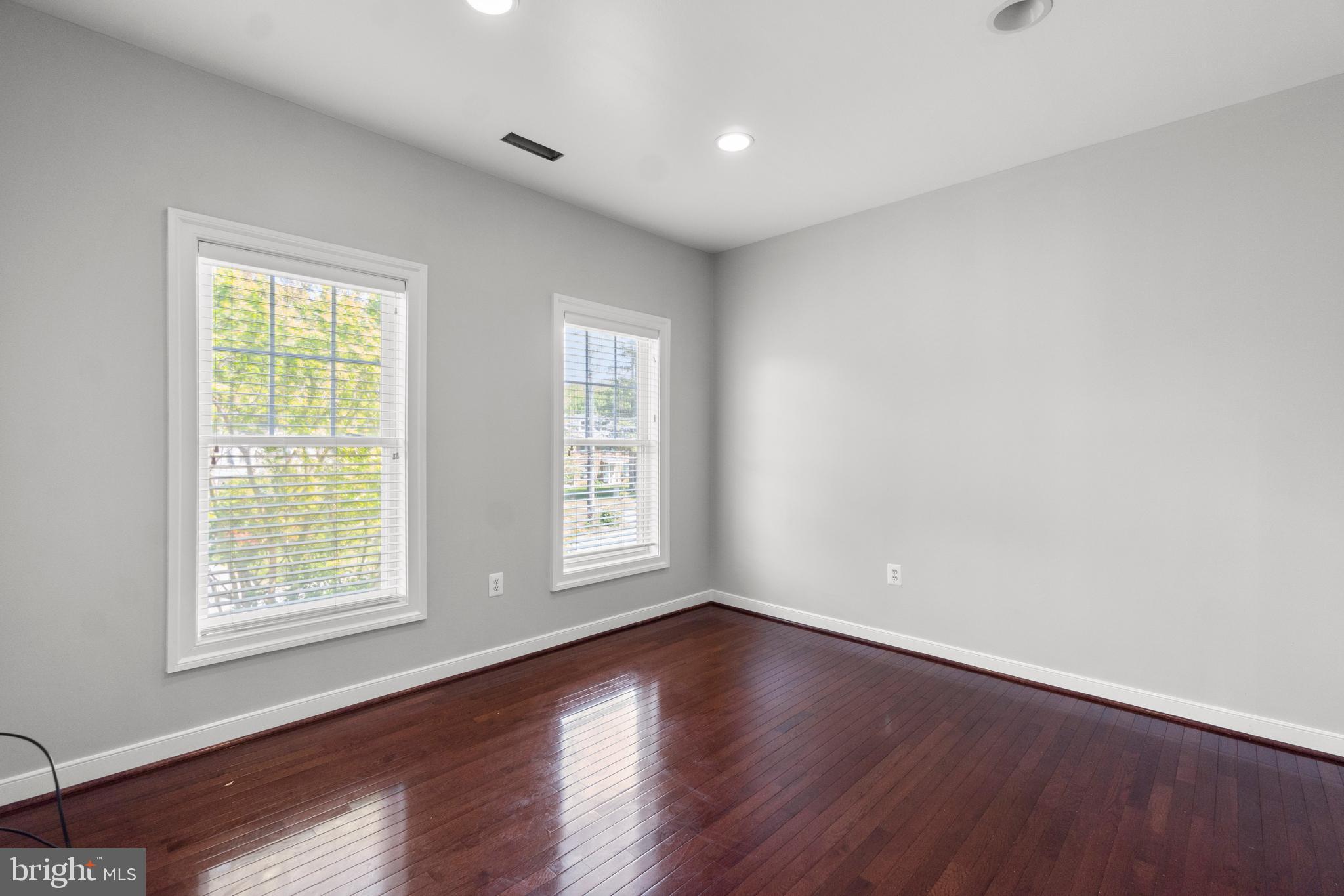 600 Olney Sandy Spring Road Sandy Spring, MD 20860 - Photo 27 of 40 FOURTH BEDROOM